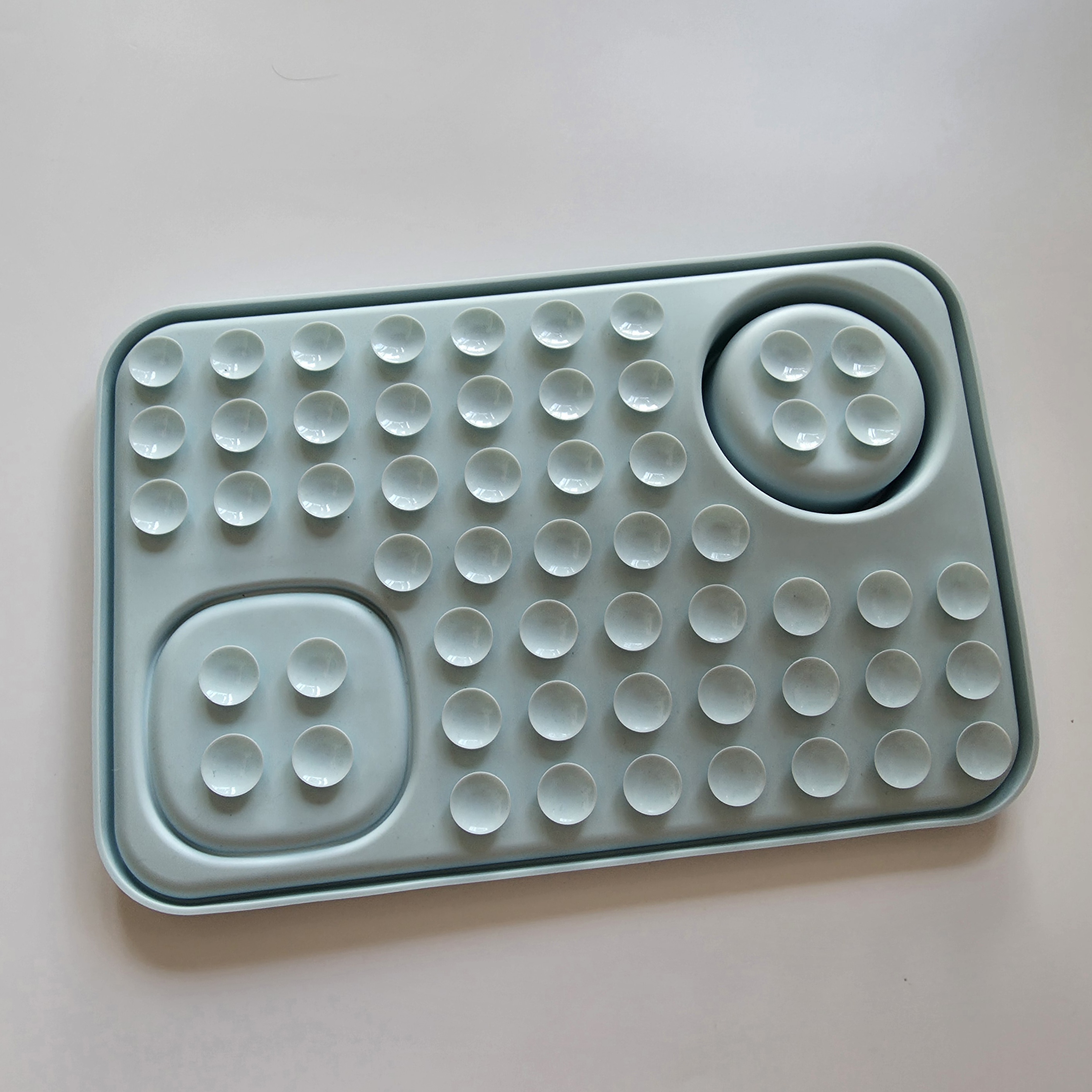 Multi-Functional Silicone Slow Feeder Mat & Bowl| 多功能矽膠寵物慢食墊餐盤